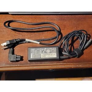 GENUINE Dell 1440 1525 1545 AC Power Adapter PA-21 Family LA65NS2-00 NX061 65W